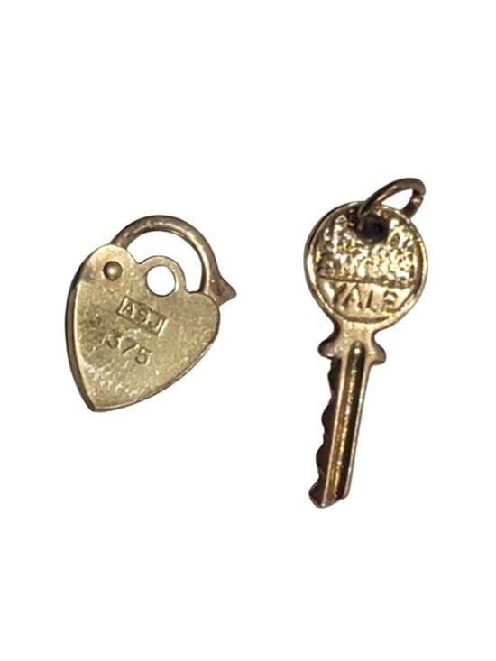 ASJ Jewelry - Miniature Gold Heart Padlock & Key Charm Set ASJ 375 Vintage Jewelry